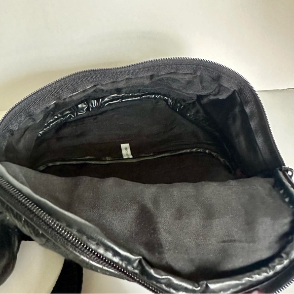 Vtg Leather Fanny Pack Bum Bag! Halloween THE ROCK Adjustable - Picture 5 of 10